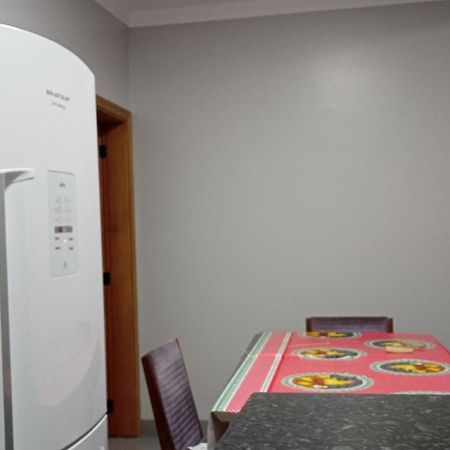 Linda Casa Moderna E Ampla Villa Presidente Prudente Kültér fotó